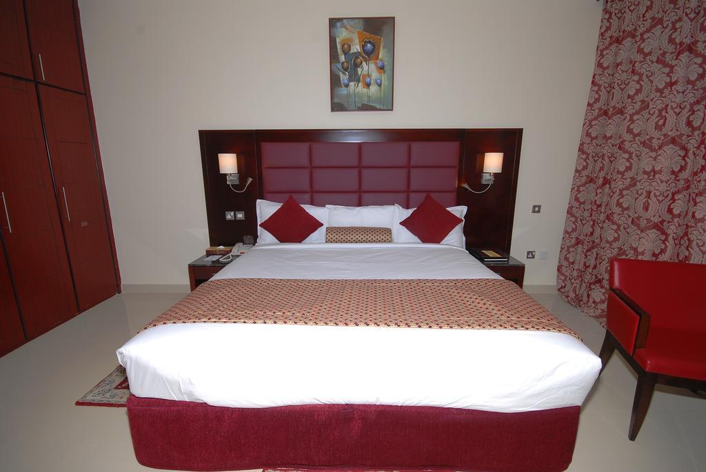 Ramee Rose Hotel Apartments Abou Dabi Extérieur photo