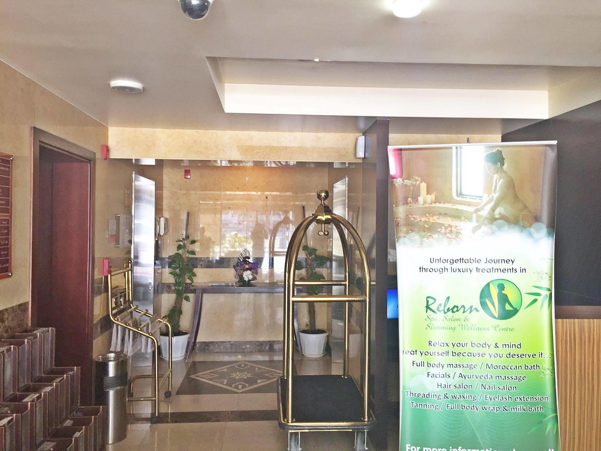 Ramee Rose Hotel Apartments Abou Dabi Extérieur photo